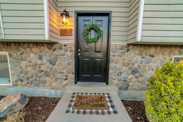 Stone Siding Replacement in Prescott Valley